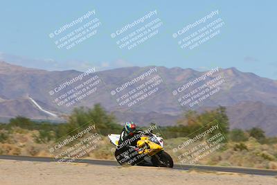 media/Oct-01-2023-SoCal Trackdays (Sun) [[4c570cc352]]/Turn 7 Inside (11am)/